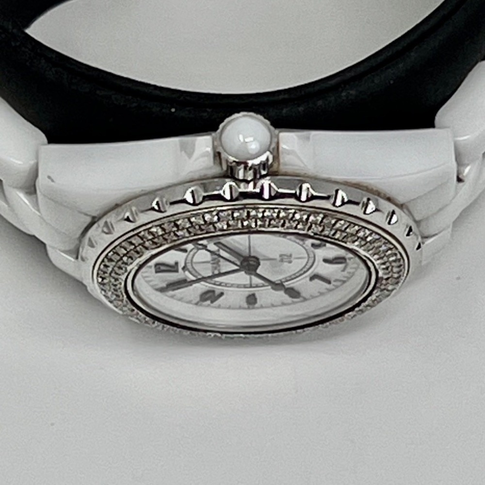 Chanel J12 White Ceramic Diamond Bezel Watch Swiss Made H0968 H0967 - Picture 5 of 7